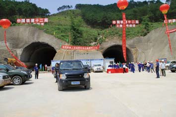 湘桂鐵路柳州至南寧段擴(kuò)能改造工程